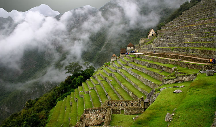 Machu Picchu y Montaña de Colores